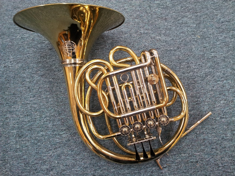 Alexander Model 90 B-flat Single horn with F slides